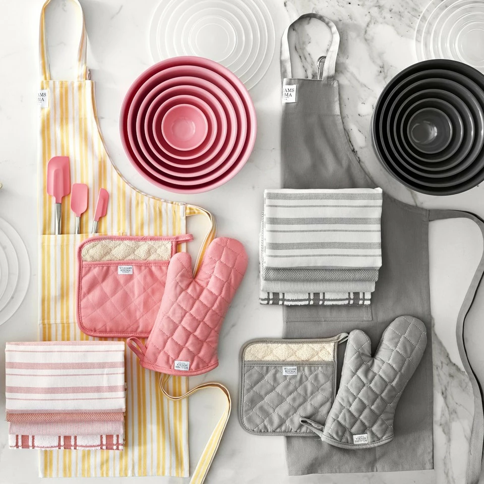 Williams Sonoma Classic Solid Adult & Kid Aprons - Image 7