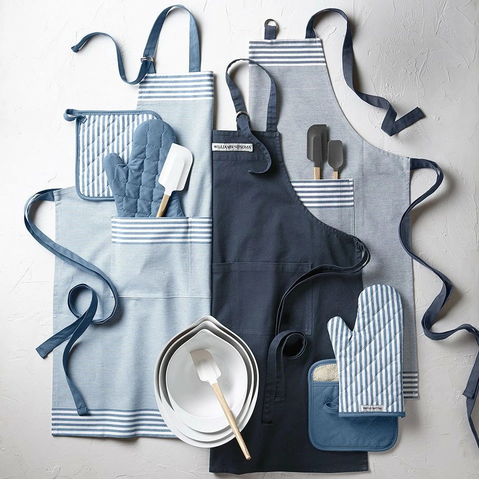 Williams Sonoma Classic Solid Adult & Kid Aprons - Image 3