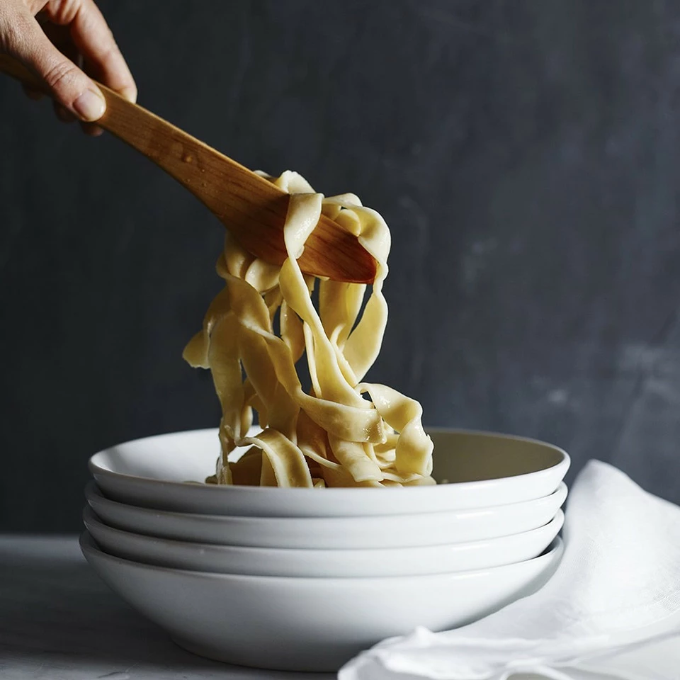 Pillivuyt Coupe Porcelain Soup/Pasta Plates - Image 4