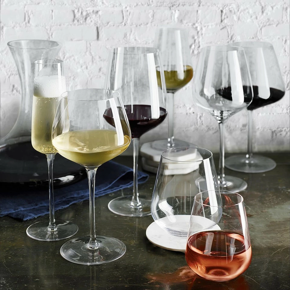 Williams Sonoma Estate Pinot Noir Wine Glass - Image 3