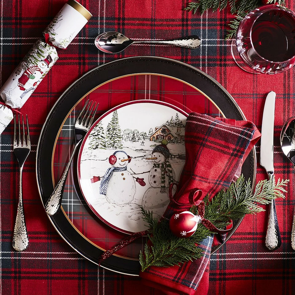 Classic Tartan Napkins, Set of 4 - Image 9