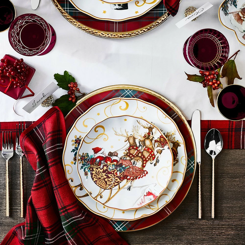 Classic Tartan Napkins, Set of 4 - Image 6